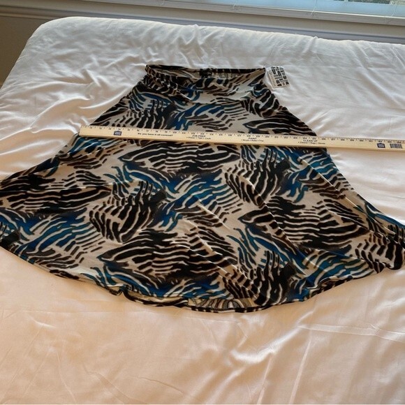 NWT  West 5th Blue Brown Abstract Floral Midi Swing Skirt Size M - Picture 10 of 10